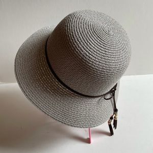 Beautiful Gray straw hat adjustable new with tags